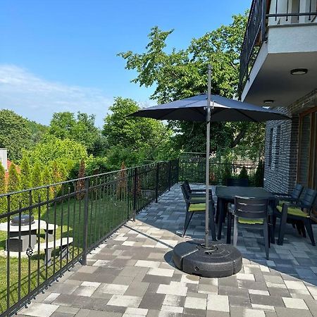 Fenyo Apartman Miskolctapolca Buitenkant foto
