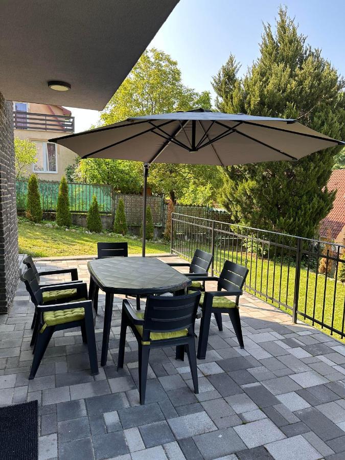 Fenyo Apartman Miskolctapolca Buitenkant foto