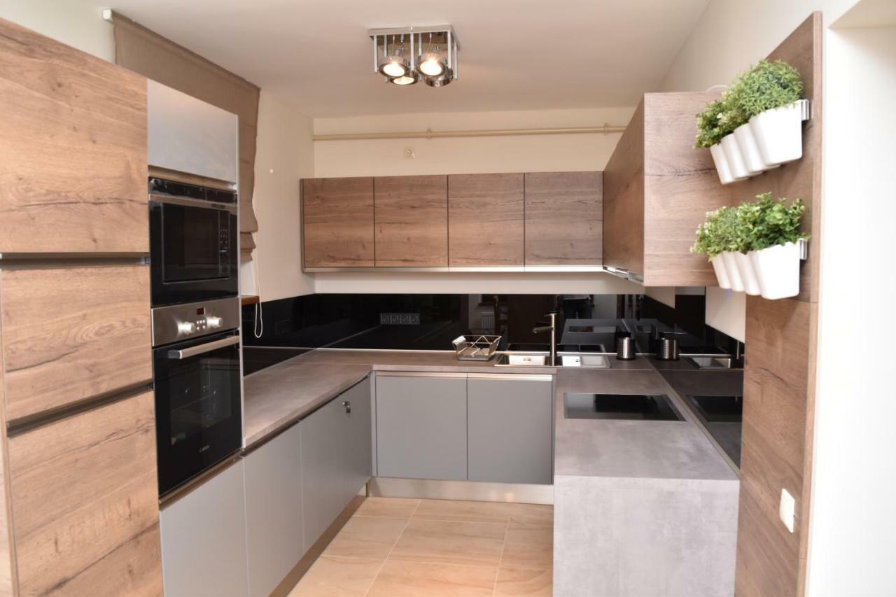 Fenyo Apartman Miskolctapolca Buitenkant foto